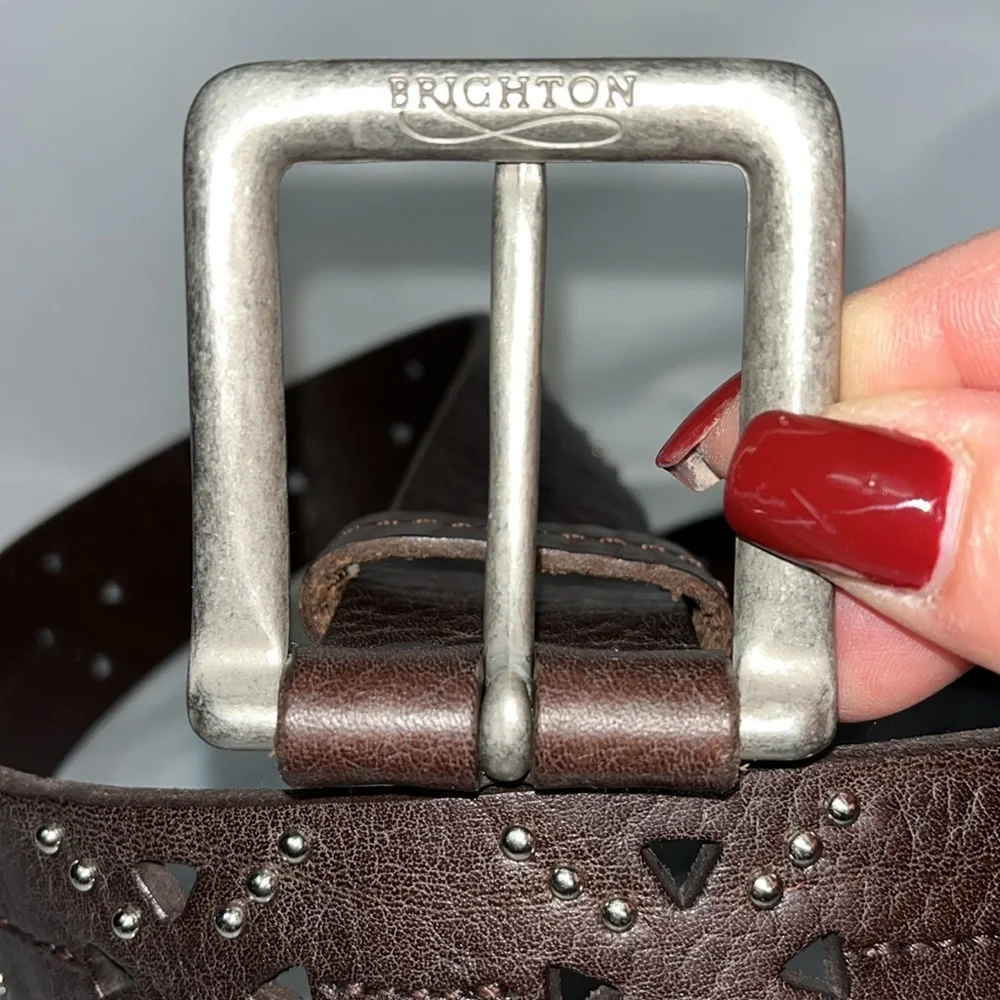Honest by Brighton studded cut out leather western belt Sz 40 Brown